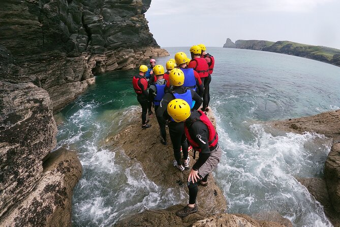 2-Hour Coasteering Adventure Near Bude - Swimming, scrambling, and the first jumps