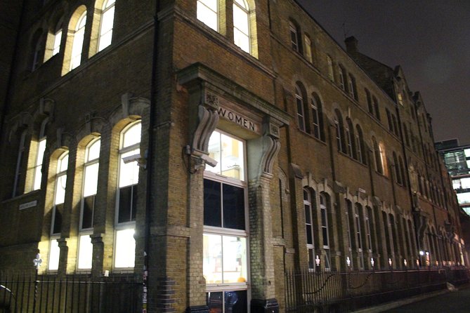 2-Hour Jack the Ripper Small Group Walking Tour in London - Darkness, weather, and the walking pace