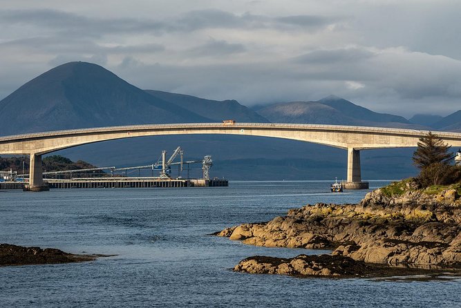 3-Day Isle of Skye Inverness Highlands and Glenfinnan Viaduct Tour from Edinburgh - Day two: crossing to Skye