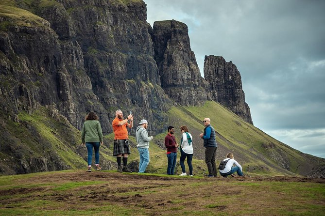3-Day Isle of Skye Inverness Highlands and Glenfinnan Viaduct Tour from Edinburgh - Glenfinnan Viaduct and the road to Inverness