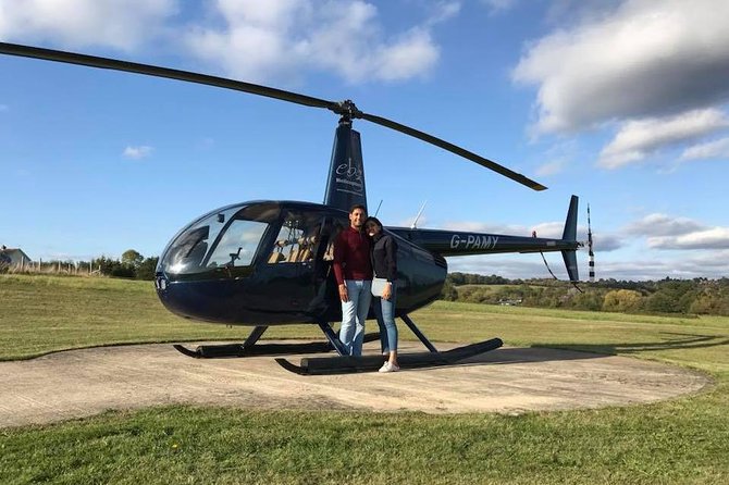 35 minute London Sightseeing Flight for 2 with Champagne - Preparing for a small helicopter