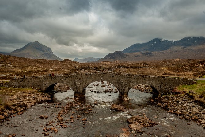 4-Day Isle of Skye and Highlands Small-Group Tour from Edinburgh - Accommodation and meals: the part to assess carefully