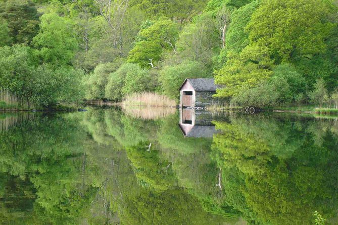 8 Lakes and Magnificent Scenery - Afternoon Half Day Tour - Thirlmere, Helvellyn, and Blencathra from the road