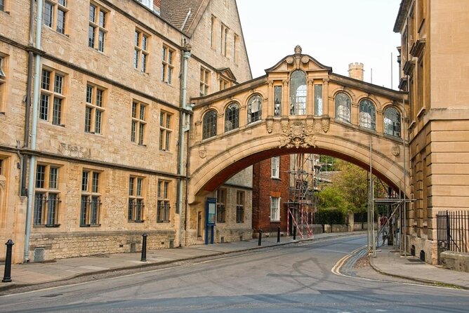 90 Minute Classic Walking Tour of Oxford - Why a small Oxford walking tour works so well