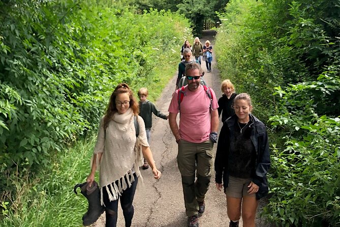 A Tour of Glastonbury, Guided by the Trees. - How the two hours can work for your visit