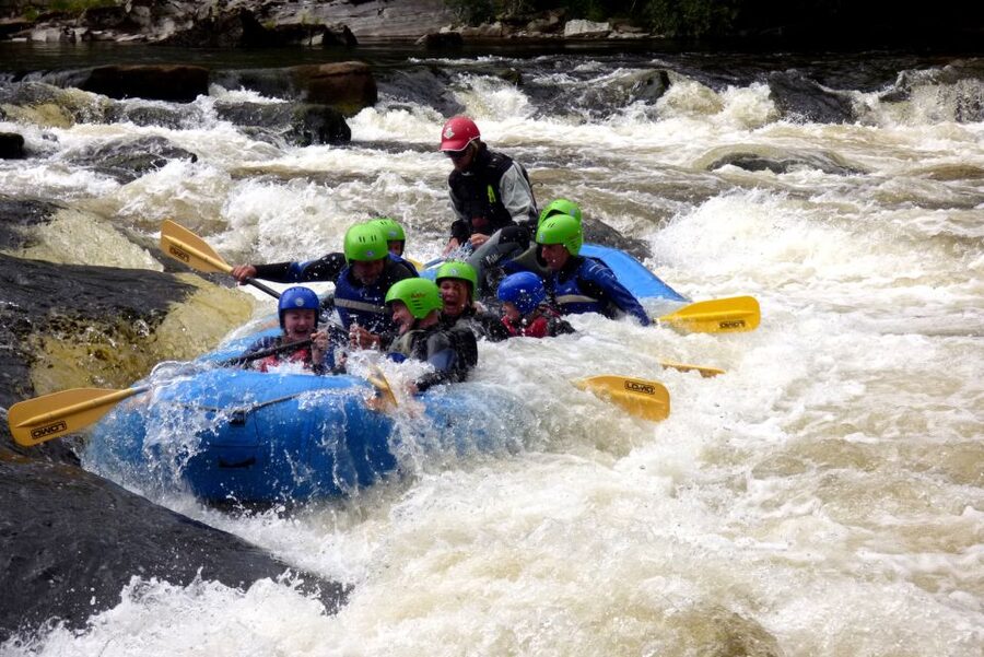 Aberfeldy: Rafting on the River Tay - Starting beside Aberfeldy caravan park