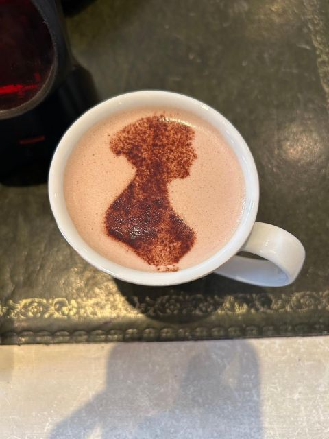 Afternoon Tea at The Regency Tea Room - The hourglass and other Austen-era touches
