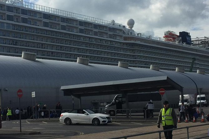 Arrival Transfer from Cruise Ports to London Hotel or London Airports - A Shared Ride, Not a Private Car