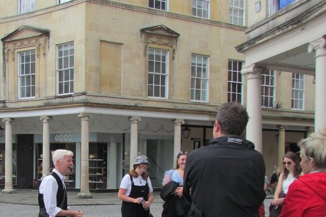 Bad of Bath fun Walking Tour of Bath - Pulteney Bridge and Bath’s changing city