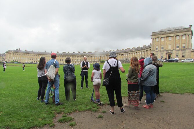 Bad of Bath fun Walking Tour of Bath - Group size, pace, and the possible overrun