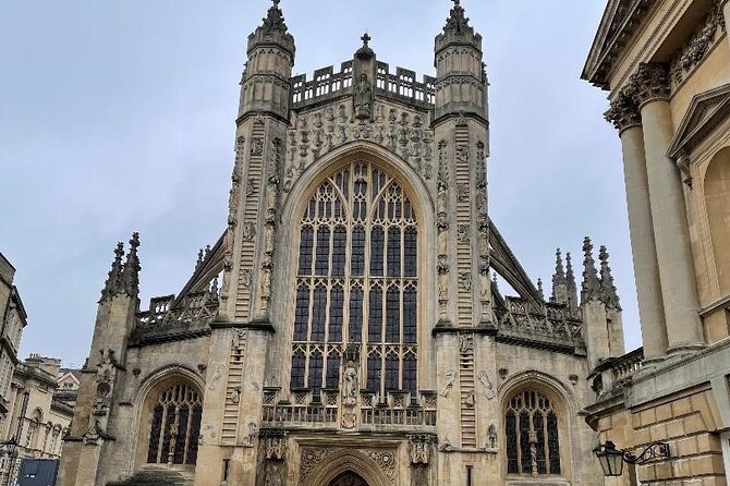 BATH: Private Walking Tour | Blue Badge Guide, 2h, £225 per group - Returning to the Abbey and looking toward the Roman Baths