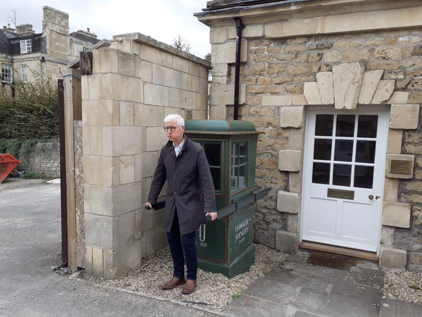 Bath: The Bad of Bath Walking Tour - Starting at Bath Abbey and getting the city bearings