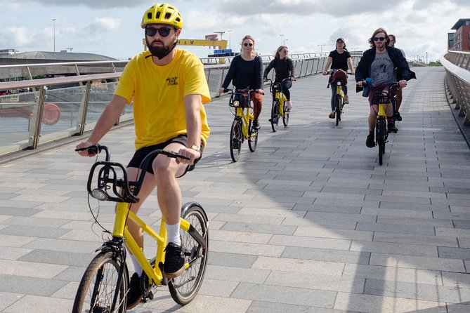 Belfast Bike Tours - David’s guiding style and the group size