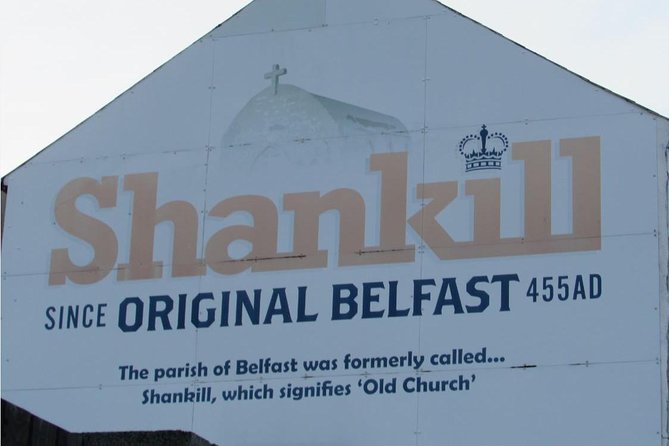 Belfast Murals Taxi Tour - The Peace Wall: ten minutes at a dividing line