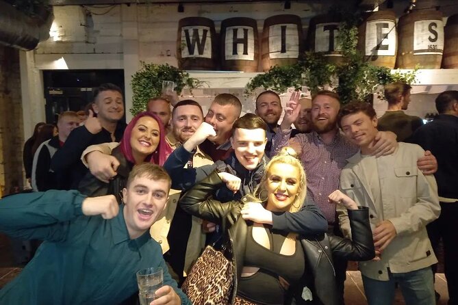 Belfast Pub Crawl - Kelly’s Cellars and low ceilings