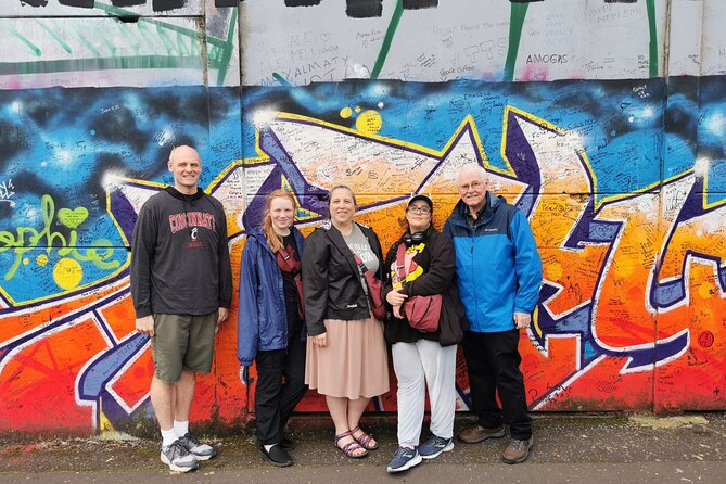 Belfast's Political Mural Taxi Tour - The guides make or break the experience