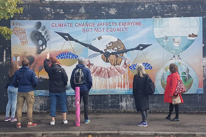 Belfast Troubles Murals Street Art and Peace Wall Walking Tour - Marti’s teaching style and what to expect