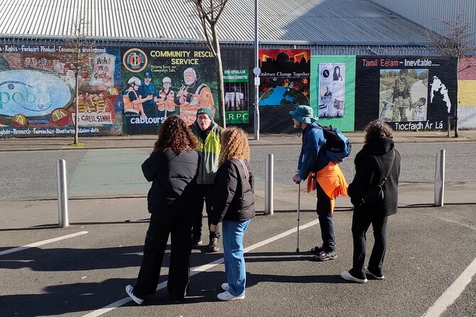 Belfast Troubles Tour: Walls and Bridges - City Hall sets the scene