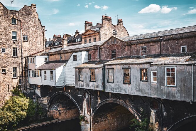 Best of Bath Walking Tours - Georgian Tour - The Circus, where architecture turns theatrical