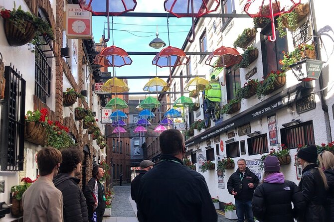 Best of Belfast Walking Tour - Customs House and Belfast’s public voices
