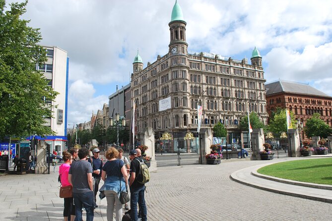 Best of Belfast Walking Tour - The River Lagan, the Big Fish, and the Titanic cranes