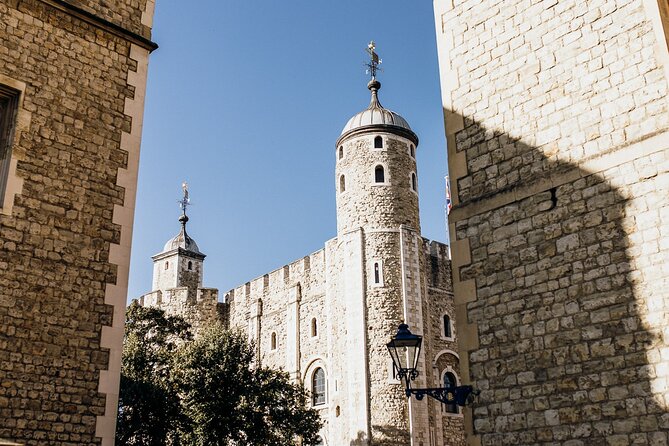 Best of London Tour - Crown Jewels, River Cruise & History Walk - Starting at the Tower of London