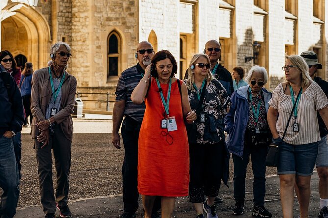 Best of London Tour - Crown Jewels, River Cruise & History Walk - Taking the Thames to Westminster
