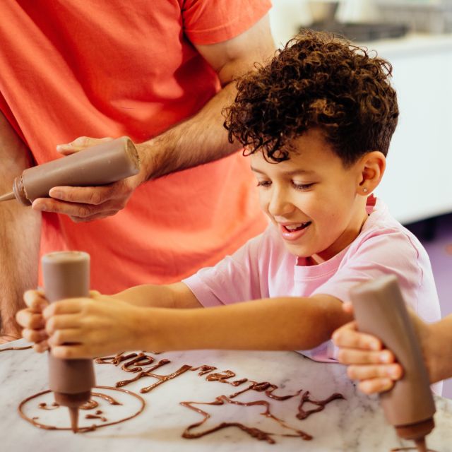 Birmingham: Cadbury World Entry Ticket - Making your own chocolate treat