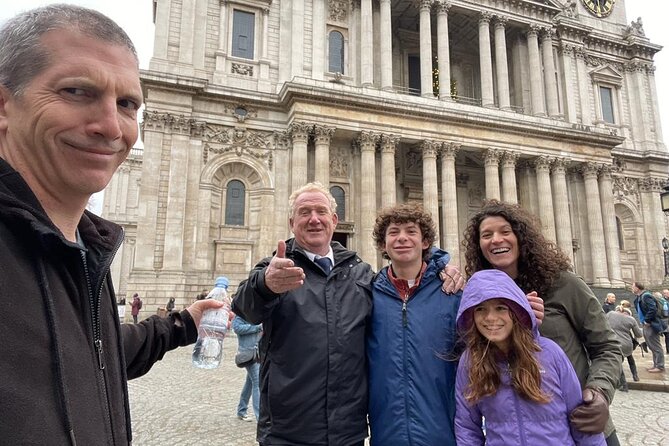 Black Taxi Tour Of London - The guides make the difference