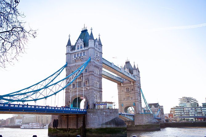 Black Taxi Tour of London: Classic Sightseeing Bespoke & Fun - St. Paul’s Cathedral and the City of London