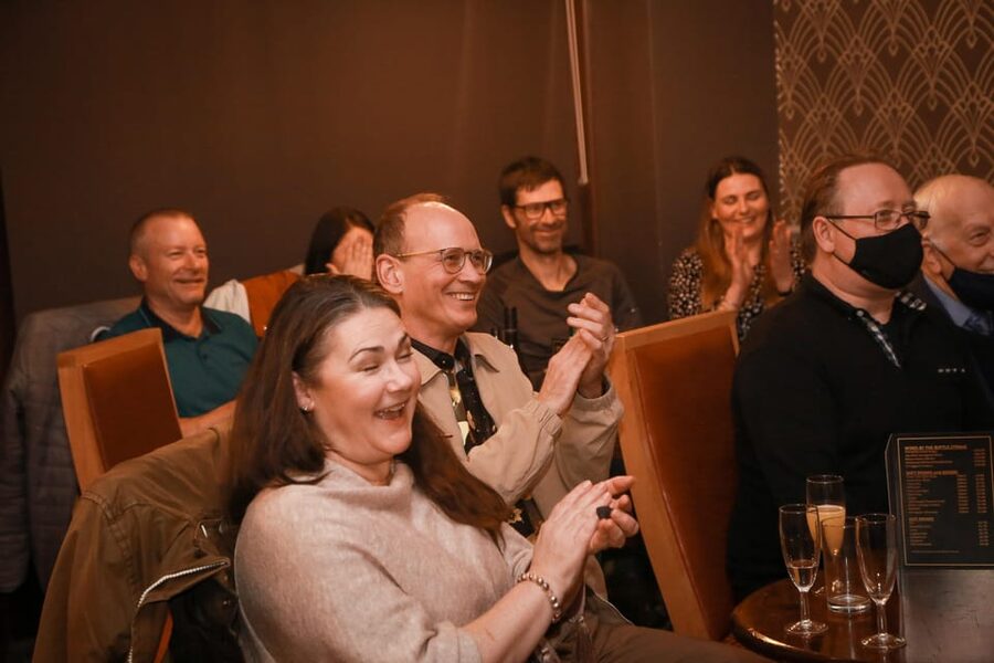 Blackpool: Family Magic Show with Award-Winning Magician - The opening: a warm welcome and a relaxed bar
