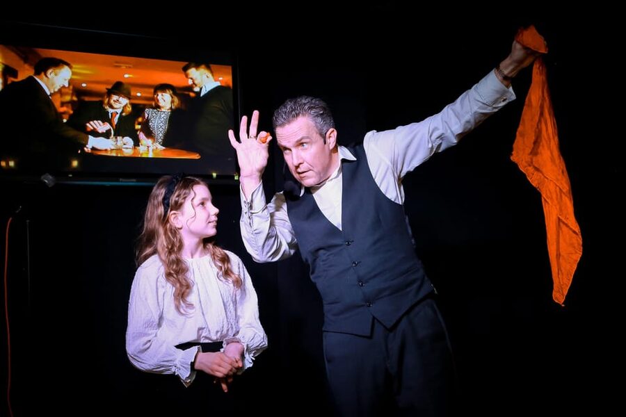 Blackpool: Family Magic Show with Award-Winning Magician - Russ Brown’s close-up performance