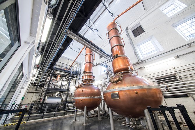 Bombay Sapphire Gin Cocktail Masterclass and Tour - How to plan the three-hour visit