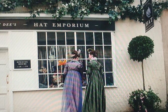 Bridgerton Walking Tour of Filming Locations & Storylines - Bath - The Featherington home at the Royal Crescent