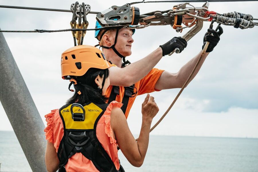 Brighton: Zip Wire Experience Ticket - Wind, rain, and the Brighton forecast