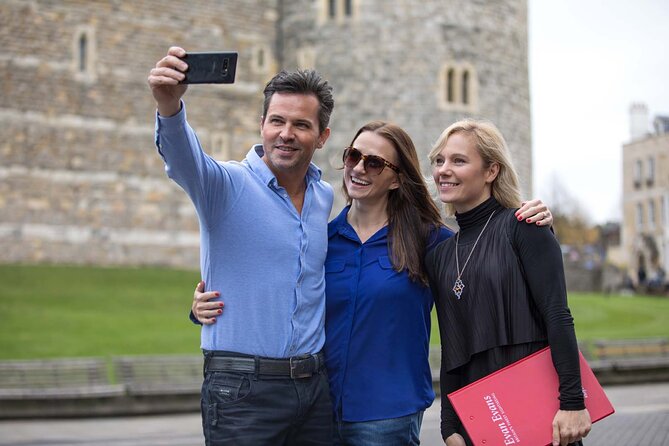 Buckingham Palace and Windsor Castle Escorted Tour from London - What $172.25 buys you
