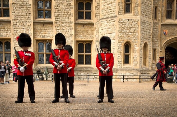 Buckingham Palace & Changing of the Guard Experience - Whitehall connects royalty with government