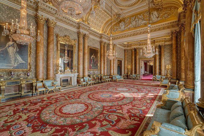 Buckingham Palace Entrance Ticket & British Royalty Guided Tour - Timing, group size, and meeting advice