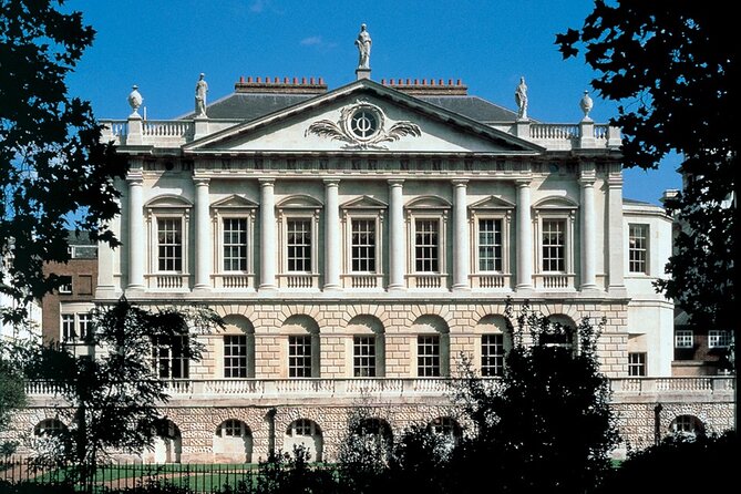 Buckingham Palace, St James Palace & Tea at Kensington Palace - Kensington Palace and afternoon tea at the Orangery