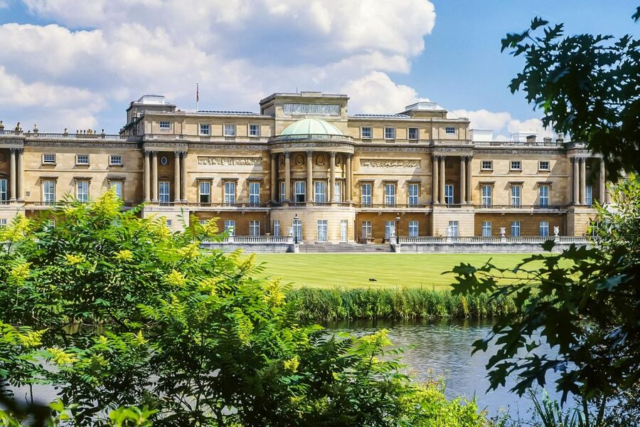 Buckingham Palace: The State Rooms Entrance Ticket - Why the palace rooms are worth your time
