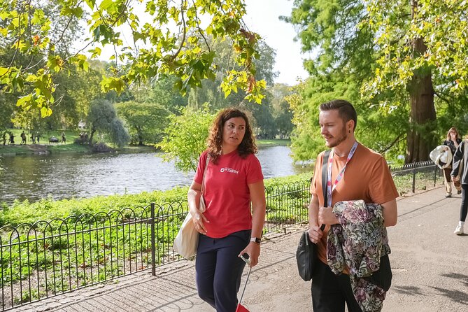 Buckingham Palace: Walking Tour with Entry & Audio Guide - Timing, transport, weather, and practical details