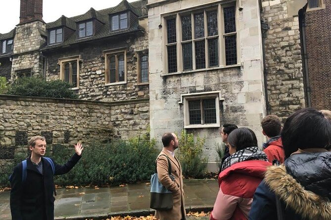 Burnings, Butchery & Black Death: A Walking Tour of London's Bloody Past - Why this dark London walk works