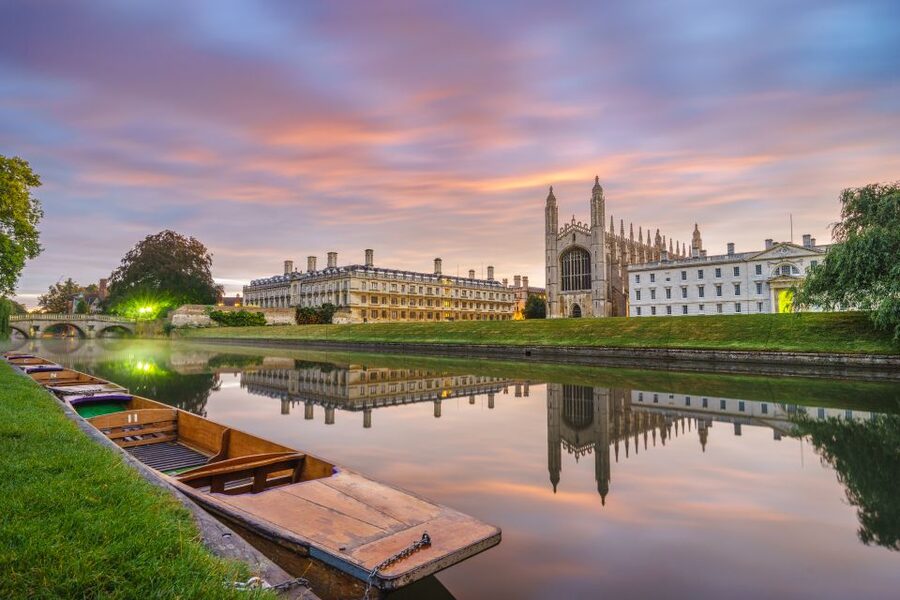 Cambridge: Chauffeured Punting Tour - Why punting is one of Cambridge’s best first views