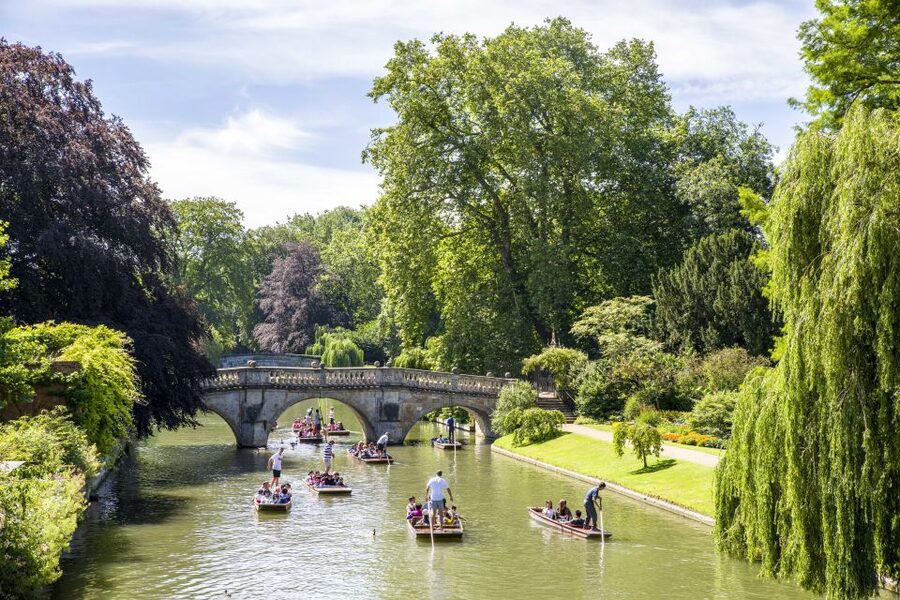 Cambridge: Guided River Cam Punting Tour - Meeting the punt at Scholars Punting Cambridge