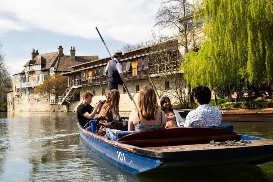 Cambridge: Punting Tour on the River Cam - The Mathematical Bridge: clever design from the water