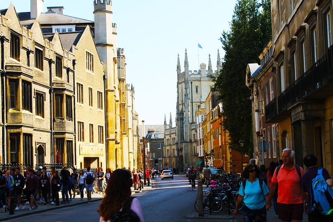Cambridge: University Walking Tour - Why this Cambridge walk is different