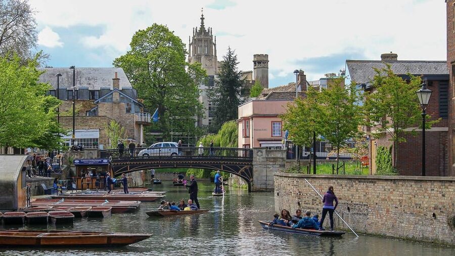 Cambridge: University Walking Tour - How to fit it into a Cambridge day