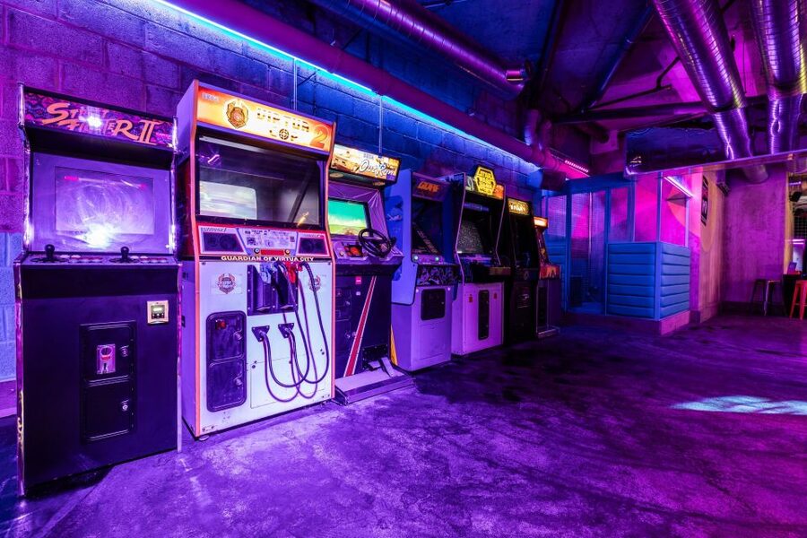 Camden: Junkyard Golf Club Tickets for 9 or 18 Holes - Dirk: A Basement Horror Party
