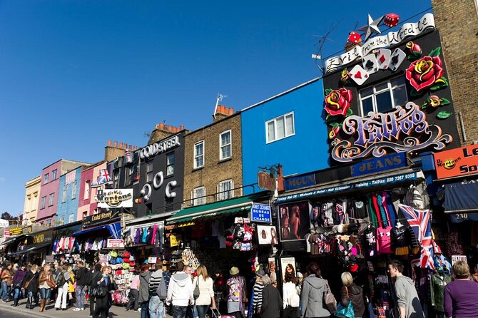 Camden Pub Crawl in London - Four Free Shots and Discounted Drinks
