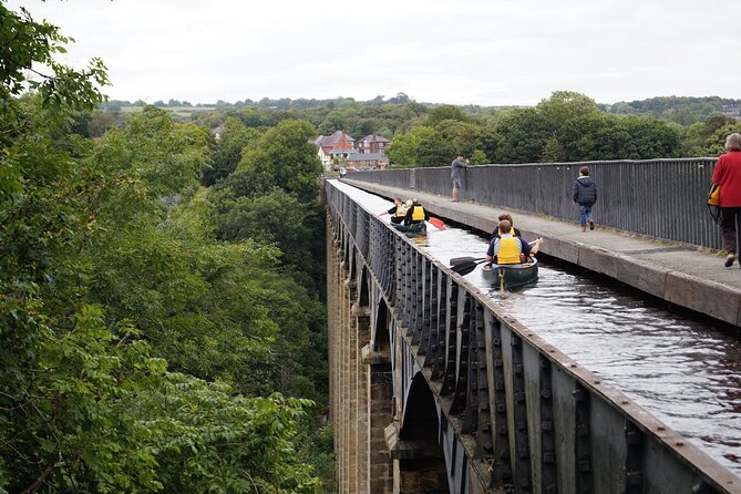Canoe Trip Over the Pontcysyllte Aqueduct - Why Pontcysyllte Aqueduct makes this canoe trip special